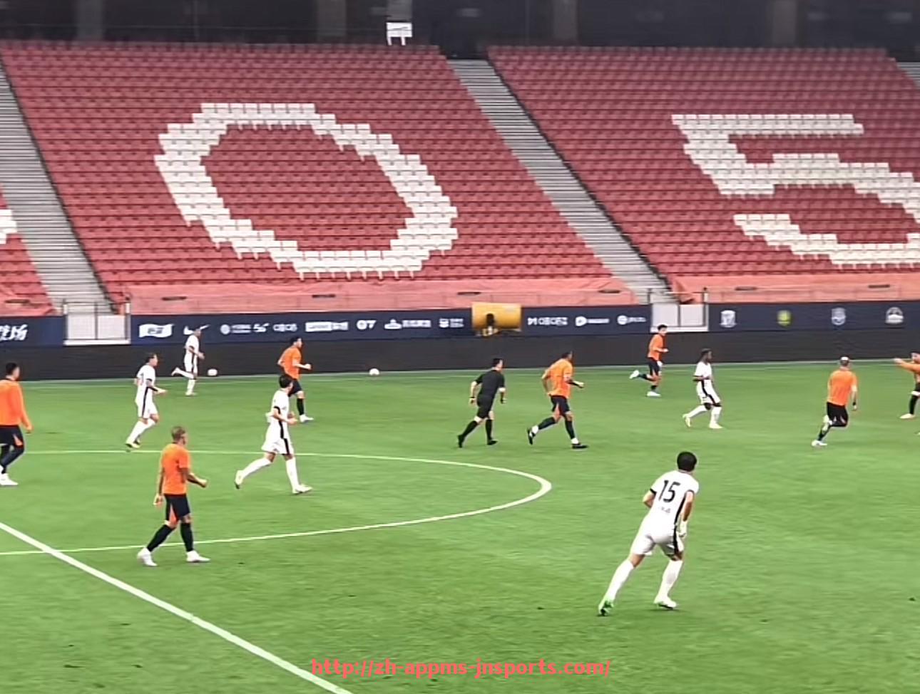 江南体育APP-英超球队如何实现对阵德甲球队的逆转分析