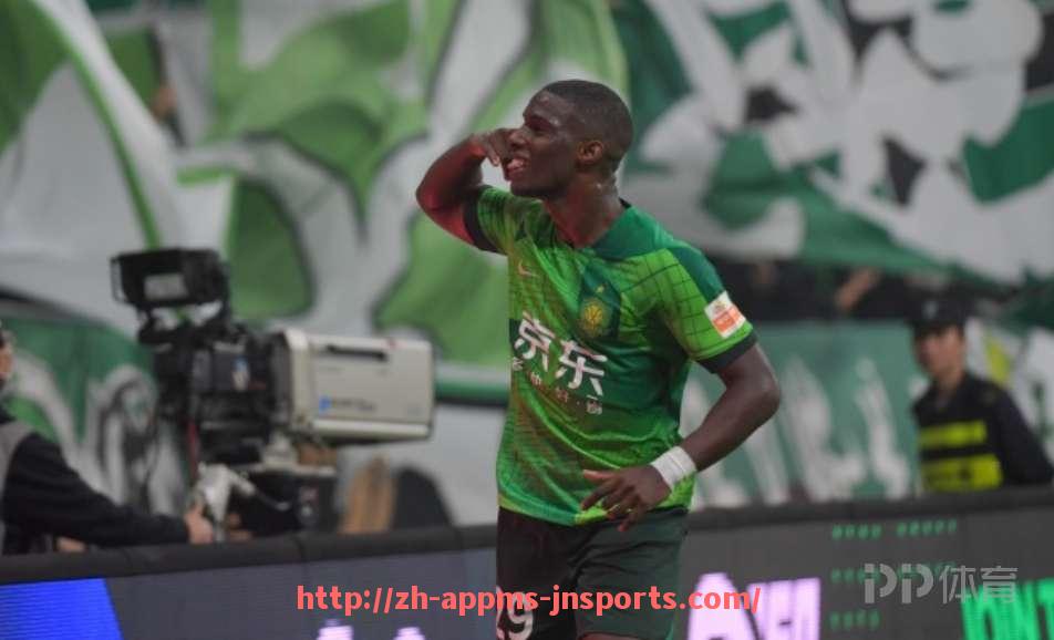 江南体育APP-法甲比赛亮点总结：进球、绝杀与扑救全纪录